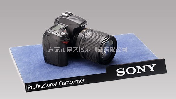 亞克力展示架在高溫的環(huán)境下還能正常使用嗎